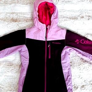 EUC (SET) Columbia Alpine Action big girls ski jacket & matching bib, size 6/7